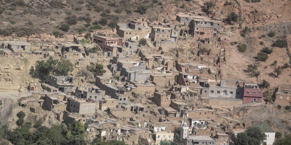 Morocco urged to rebuild using the traditional methods