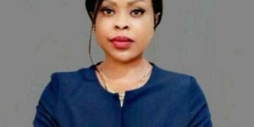 Gabon: For the first time, a owman runs for President