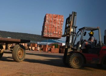 Botswana: Clay Brings back jobs and hope in the South