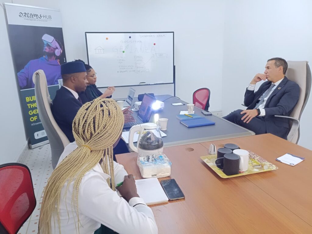 Equatorial Guinea: United Nations team Resident Coordinator visits Dreams Hub