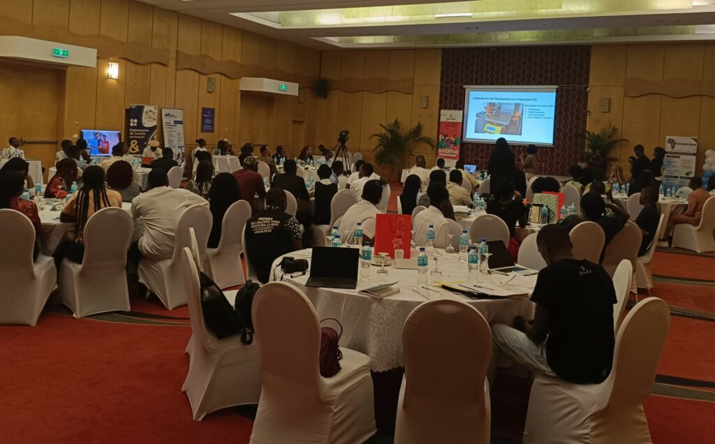 Innovation and youth unite at Guinea Equatorial’s first major entrepreneurship forum The event highlighted the central role of youth as a driving force for innovation and growth, stressing the need to support them in transforming the national economy. For hours, the main hall of the Bisila Palace Hotel in Malabo buzzed with energy, creativity, and optimism. Dozens of young entrepreneurs, innovation experts, business leaders, and institutional representatives gathered to take part in the country’s first-ever World Entrepreneurship Day. The initiative, organized by the General Directorate of Youth, marked a turning point in national efforts to strengthen the entrepreneurial ecosystem. From the opening remarks, the atmosphere was dynamic and engaging. Many of the participants — students, recent graduates, and emerging entrepreneurs — shared ideas, exchanged contacts, and benefited from the guidance of mentors and industry specialists. Workshops, hands-on sessions, and inspiring talks were among the highlights of the day. Among the key players was Dreams Hub, a leading innovation center dedicated to helping young people turn their ideas into reality. As its director put it: “We have created a space where young people can dream, create, and transform. Here, ideas don’t just emerge — they are nurtured and brought to life.” The day also served to strengthen alliances. Institutions such as INPYDE, KOIA HUB, IDENTIC Foundation, WOOMAX S.L, Ozuru Group, and Dance Street Boys reaffirmed their commitment to youth entrepreneurship, actively engaging in workshops, offering mentorship, and providing valuable resources and opportunities. Messages from authorities resonated strongly. Gabriel Mbaga Obiang Lima, President of the CAPS Partnership Committee, reminded participants that ideas outweigh initial funding: “The first step to becoming an entrepreneur isn’t money — it’s the idea. Young people are not the future; they are the present.” Meanwhile, the Director General of Youth encouraged participants to look beyond perfection: “What our young people need is to aspire to excellence. That’s why we are here — to support them, together with partners like Dreams Hub.” The event closed with a lively cocktail reception and a networking space where new connections were forged and existing ones strengthened. Cultural performances added a festive touch to a day that many described as the beginning of a new chapter for entrepreneurship in Guinea Equatorial. What became clear is that the ideas are there — and Equatoguinean youth are ready to drive change with creativity, innovation, and courage.