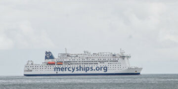 Sierra Leone welcomes Global Mercy once again, strengthening national healthcare and surgical capacity