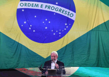 Lula Wins Brazil’s Presidential Runoff as Flávio Bolsonaro Rejects Election Result
