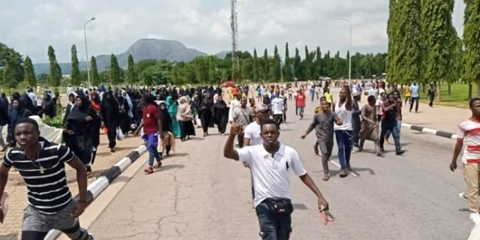 Nigeria: Stay at home, Nigerian govt tells Lagos, Abuja residents