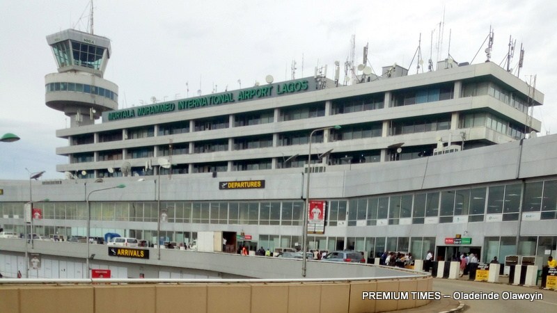 Coronavirus: Nigeria extends airport closure by two weeks