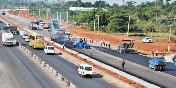 BREAKING-Nigeria: Lifeless Body Of Man On Busy Kano Road Sparks Fear Among Residents
