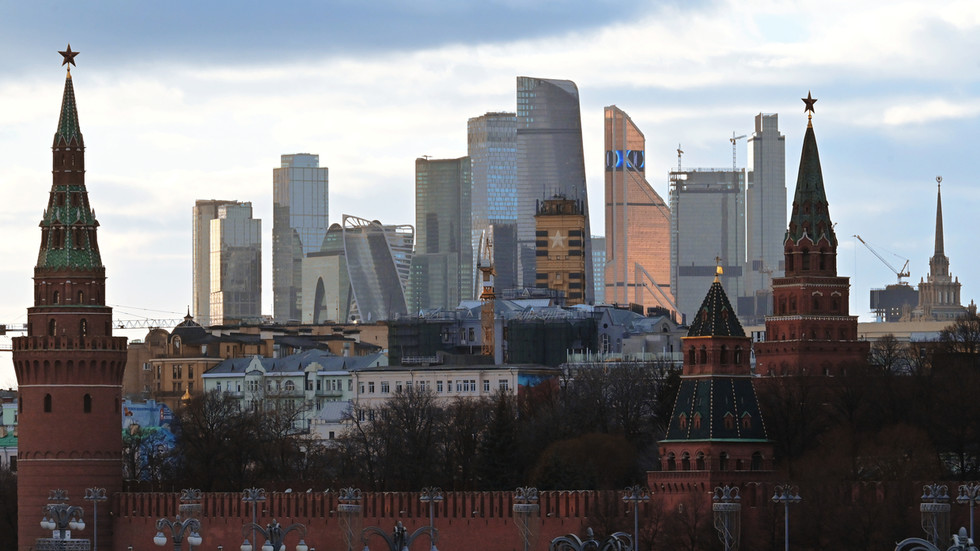 MOSCOW: Home, Sweet Home? Russia to offer PERMANENT RESIDENCY to foreigners who buy property