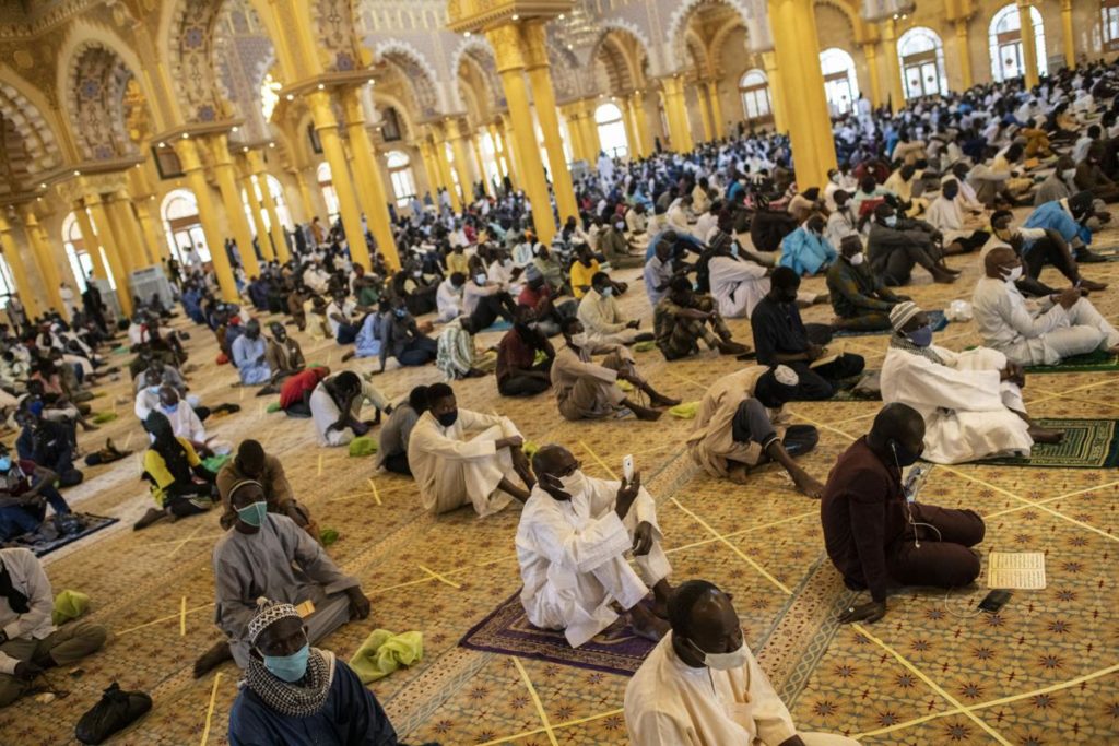 COVID-19: As mosques reopen across West Africa, Covid-19 fears grow