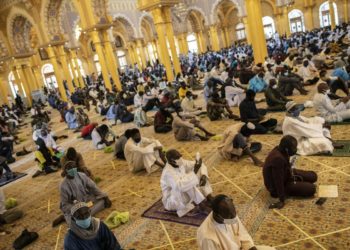 COVID-19: As mosques reopen across West Africa, Covid-19 fears grow