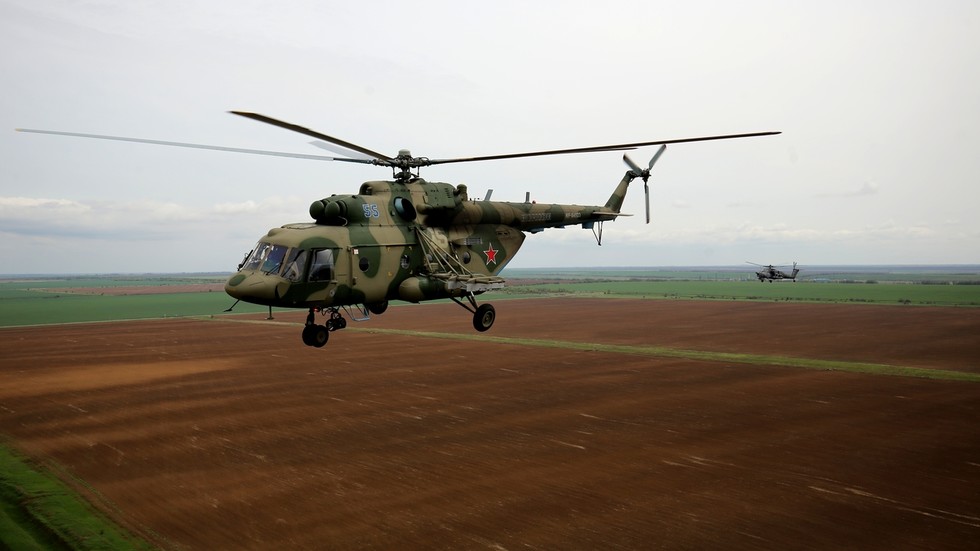 Crew killed as Russian military Mi-8 helicopter crash lands in Moscow region