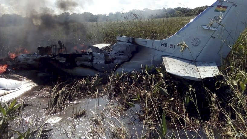 Breaking: 6 Die in Plane Crash in Bolivia
