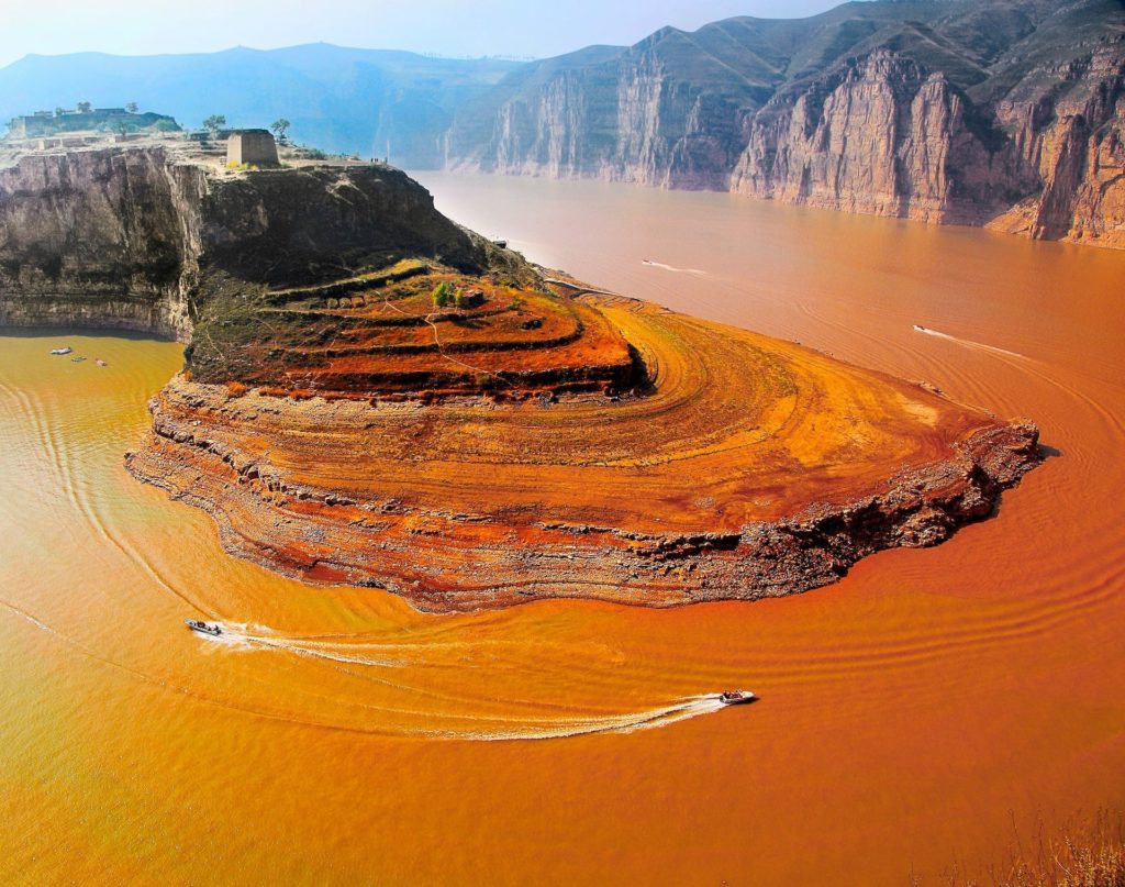 Mission: Search underway in Shaanxi for 4 missing in Yellow River