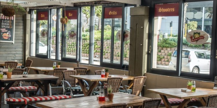 South Africa: Restaurants open tomorrow under strict rules