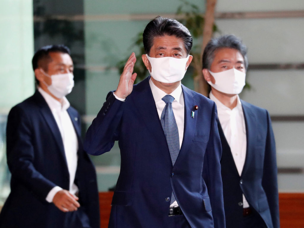 Japan: PM Abe announces resignation over health issues
