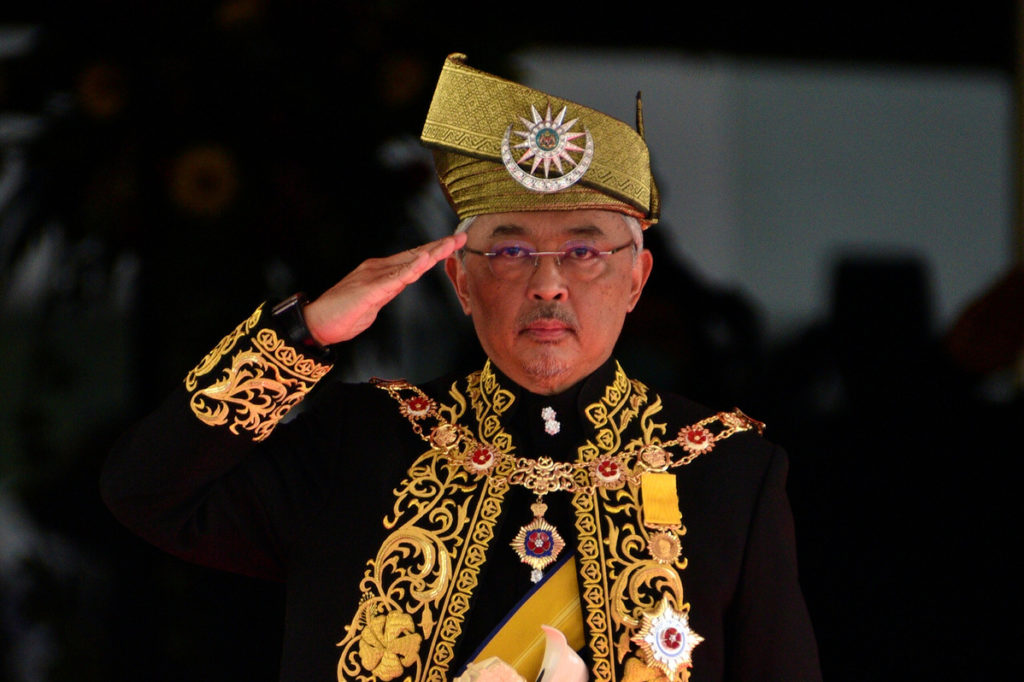 Malaysian king calls for end of 'politicking' COVID-19 fight