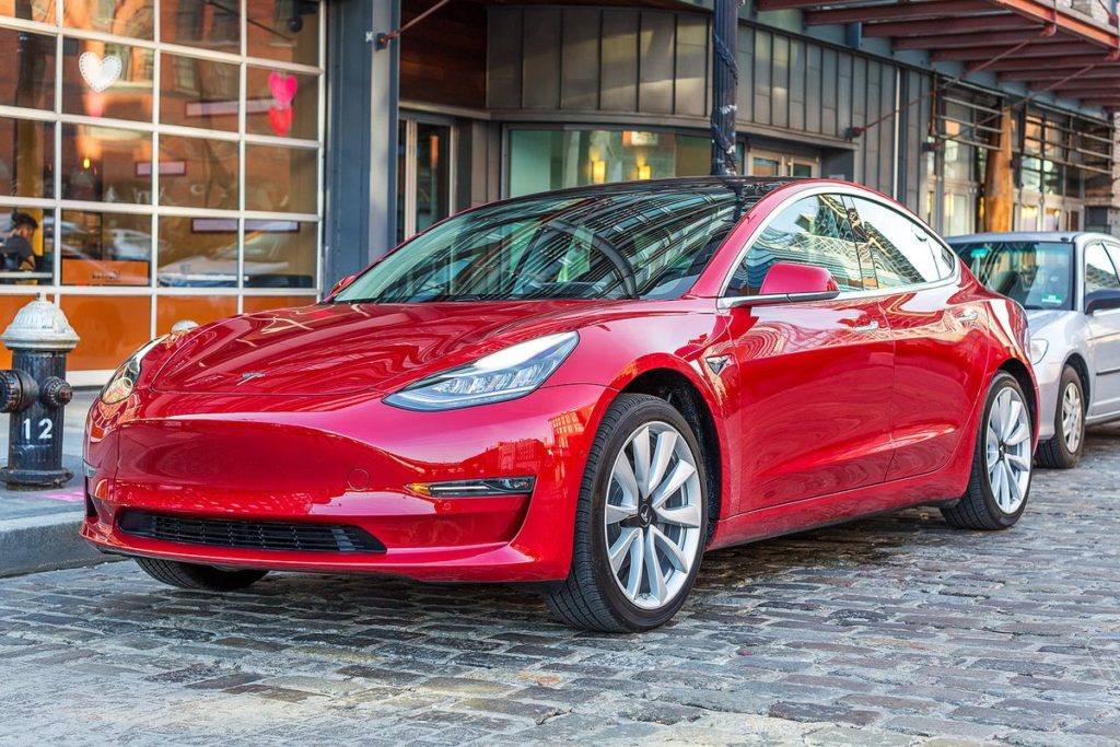 Tesla market value surges to R7.8 trillion in meteoric rally