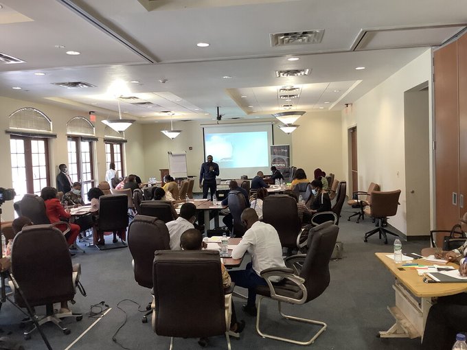 EQUATORIAL GUINEA: MINISTRY OF MINES AND HYDROCARBONS EXECUTES THE