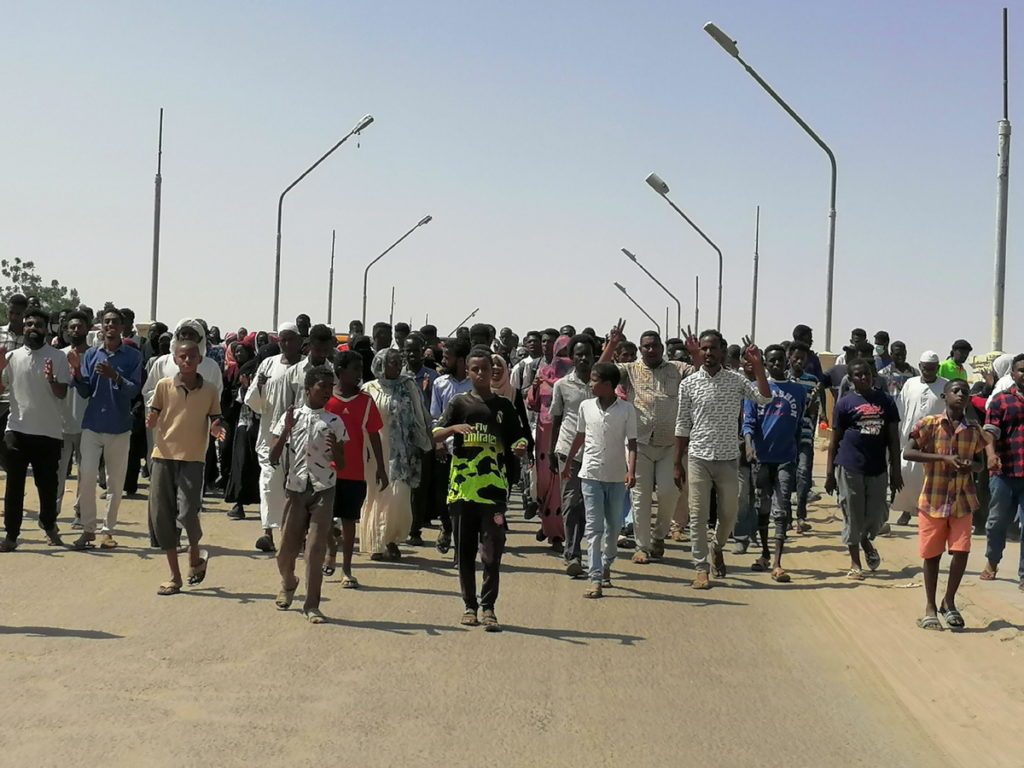 The Security Council on Thursday demanded the release of detained civilian leaders and the restoration of the civilian-led transitional government in Sudan. -- UN