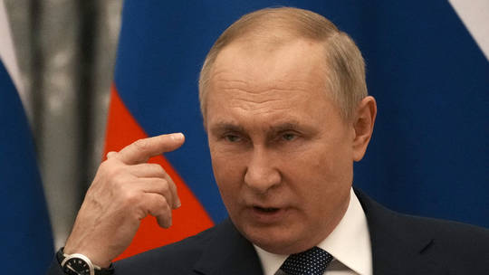 World: Russia & France could go to war, Putin warns Macron