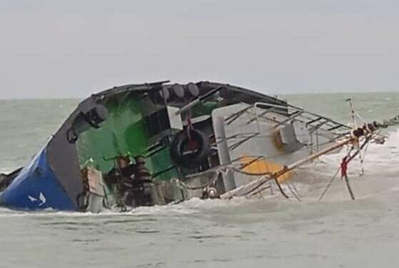 Ship Loaded with 750 tons of Diesel Sinks Off the Coast of Tunisia