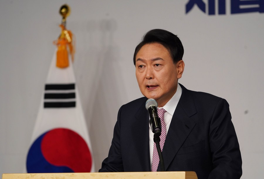 Caution urged on South Korea nuclear shift