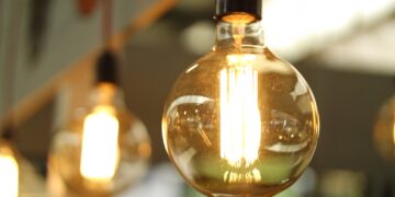 Boosting Household Energy Efficiency: Practical Tips for a Greener Home